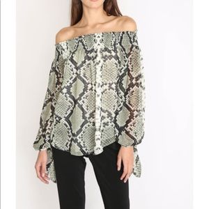 South Moon Under Off the Shoulder Snake Blouse